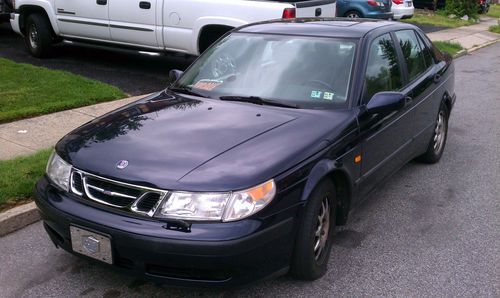 2000 saab 9-5, no reserve....65k miles