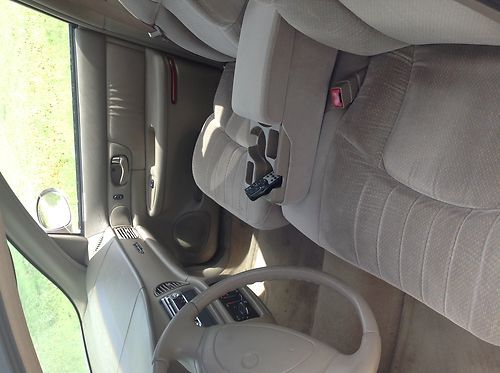 2002 Buick Century, image 2