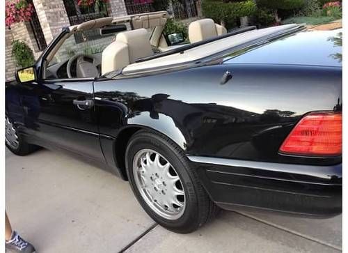 1998 Mercedes Benz SL 500 Roadster beige interior, special edition low miles 64K, image 2