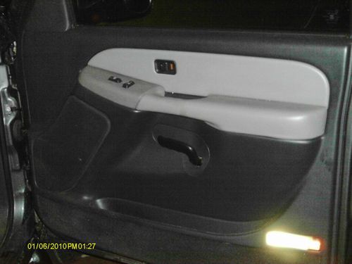 2002 GMC Yukon SLE Sport Utility 4-Door 5.3L, image 9