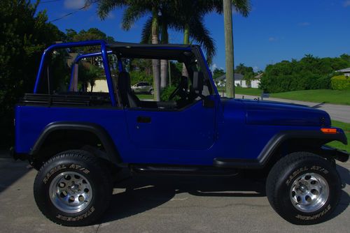 1995 jeep wrangler se sport utility 2-door 2.5l