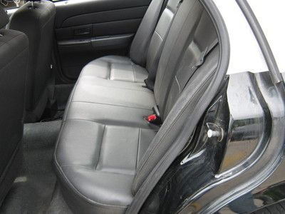 2010 FRD CRN VIC POLICE INTRCPTR VRY GD COND LOW MILES NO RES LOW STARTING PRICE, image 17