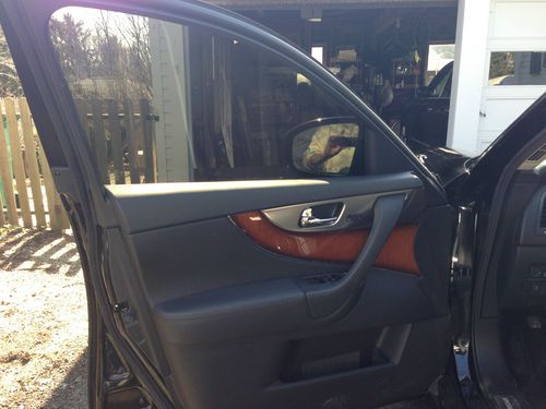 2010 Infiniti FX35 Base Sport Utility 4-Door 3.5L, image 11