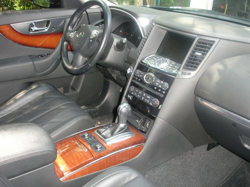 2010 Infiniti FX35 Base Sport Utility 4-Door 3.5L, image 17