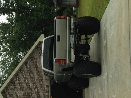 CHEVROLET SILVERADO Z-71 LIFTED ON 46'' BAJA CLAWS! MONSTER TRUCK! CLEAN!!, image 10