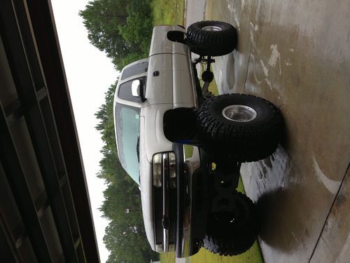 CHEVROLET SILVERADO Z-71 LIFTED ON 46'' BAJA CLAWS! MONSTER TRUCK! CLEAN!!, image 11
