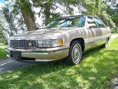 1995 cadillac deville,only 44k low miles,new tires,non smoked in,$99 low reserve