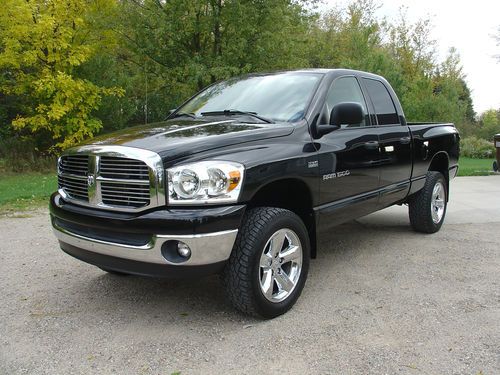 2007 dodge ram 1500 slt crew cab pickup 4-door 5.7l big horn