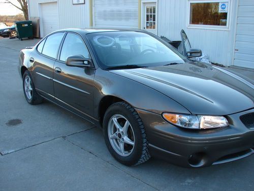 2002 pontiac grand prix se ~ 4 door sedan ~3.1l v6 ~ only 78,000 miles!