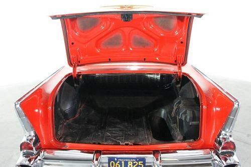 1957 Chevrolet Bel Air 2-Door Coupe - Classic Body with Upgraded Drivetrain, image 11