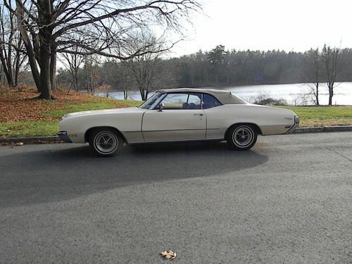 1972 buick skylark custom convertible 2-door 5.7l