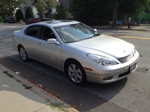 Lexus es300 2002  base sedan 4-door 3.0l