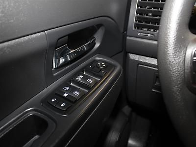 Roof Rack MP3 SIRIUS XM Anti-theft Alloy Wheels Cruise Control Dual Air Bags, image 21