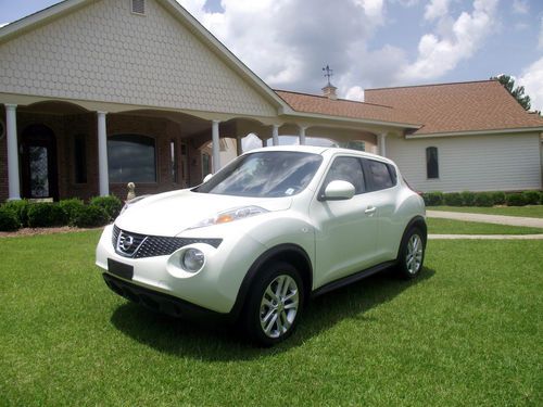 2012 nissan juke sv fwd cvt sport-turbo ... like new