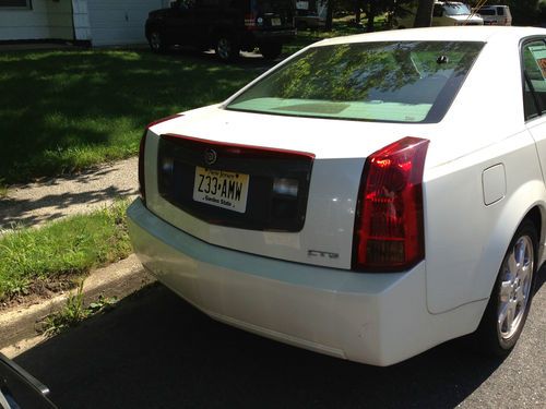 2003 Cadillac CTS Luxury Sport Sedan 4-Door 3.2L, Pearll White, US $5,200.00, image 2