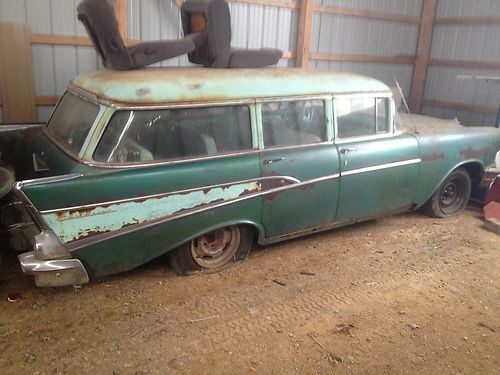 1957 chevy 4 dr wagon 14000 original miles