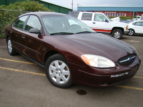 2000 ford taurus lx 4 door sedan