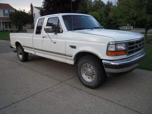 1996 ford f-250 xlt extended cab pickup 2-door 7.3l