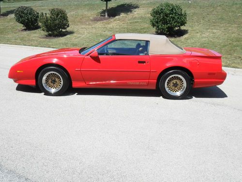 1991 firebird trans am convertible, 24k miles,rare low production, very clean