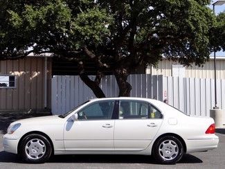 Low mileage 2002 white 4.3l v8 2wd leather htd power options sunroof navigation