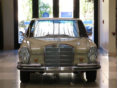 1966 mercedes benz 250 se 2-owner always garage 95,000 original miles no reserve