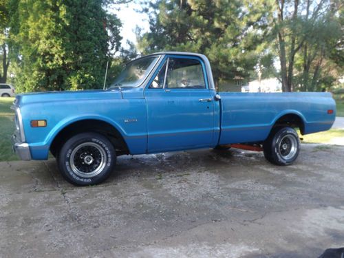 1970 chevy truck 2wd long with small block engine / new trailing arms