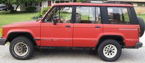 1986 Isuzu Trooper DLX Sport Utility 4-Door 2.3L, US $1,000.00, image 2