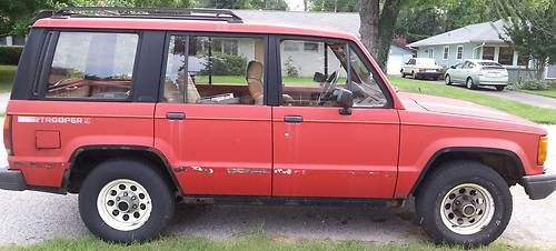 1986 Isuzu Trooper DLX Sport Utility 4-Door 2.3L, US $1,000.00, image 4