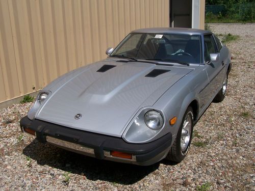 1979 datsun 280zx silver all-original w/ owners manual and clear title in hand