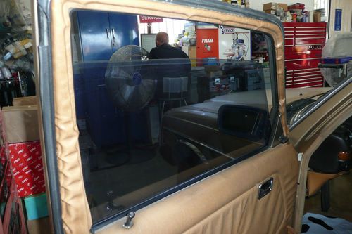 1984 Mercedes Benz 300TD W123 Station Wagon with Chrome Roof Luggage, image 13