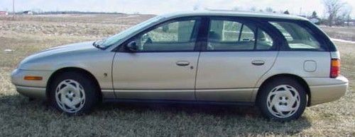 2000 saturn sw2 station wagon