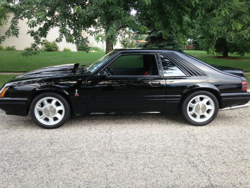 1985 mustang "like new" 2,300 miles on new restoration, rear seat delete 315rwhp