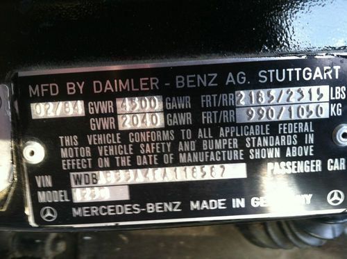 Mercedes-Bens 300 D Diesel 1984, image 9