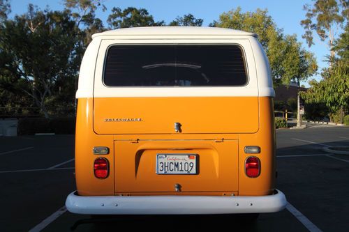 1971 Bus/Type 2/Transporter, Nearly Full Restoration, Sunroof, Vent Windows, image 5