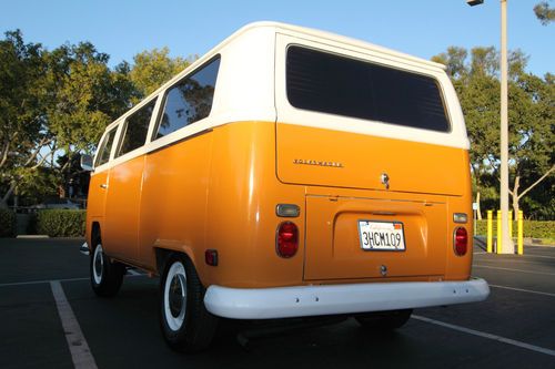 1971 Bus/Type 2/Transporter, Nearly Full Restoration, Sunroof, Vent Windows, image 6