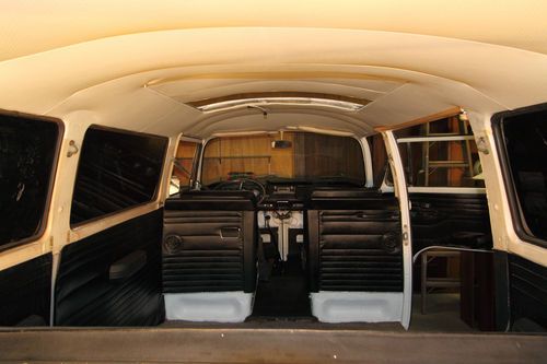 1971 Bus/Type 2/Transporter, Nearly Full Restoration, Sunroof, Vent Windows, image 10