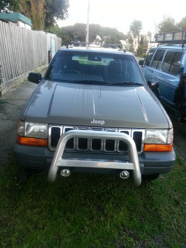 1998 (4x4) jeep grand cherokee laredo dual fuel with 2 x lpg cylinders