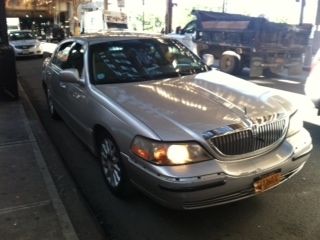 2005 Lincoln Town Car Signature L Sedan 4-Door 4.6L, US $1,395.00, image 2