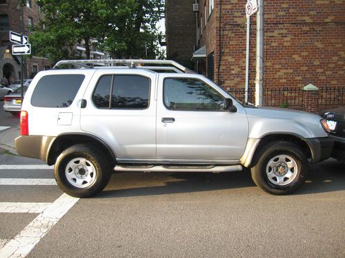 2000 nissan xterra se sport utility 4-door 3.3l