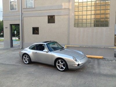CLASSIC AIR COOLED 993 MINT LOW MILES ORIGINAL, image 5