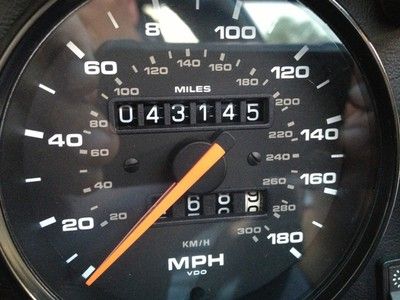 CLASSIC AIR COOLED 993 MINT LOW MILES ORIGINAL, image 39