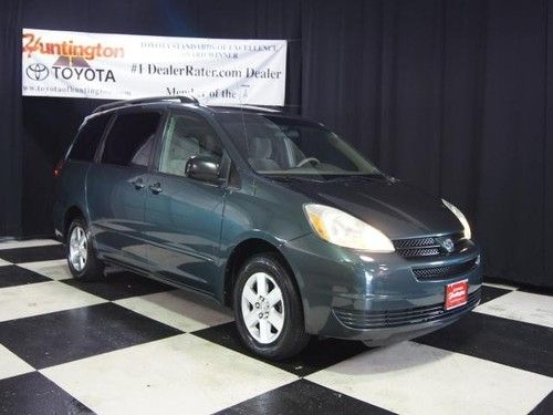 Sienna le front wheel drive 7 passenger
