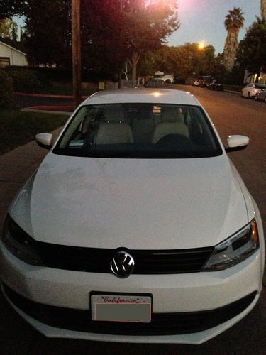 2012 Volkswagen Jetta SE Sedan 4-Door 2.5L, image 2