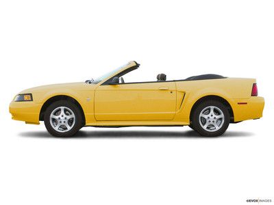 2002 ford mustang gt convertible 2-door 4.6l