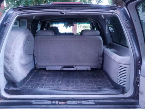 1996 GMC K2500 Suburban SLT Sport Utility 4-Door 6.5L Diesel, image 9