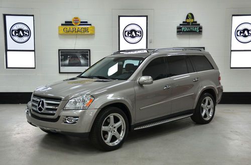 Extra clean 2008 mercedes-benz mb gl550 4 matic !!!!!