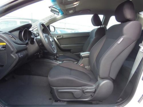 EX Coupe 2.0L CD 6 Speakers AM/FM radio MP3 decoder WE FINANCE, image 10