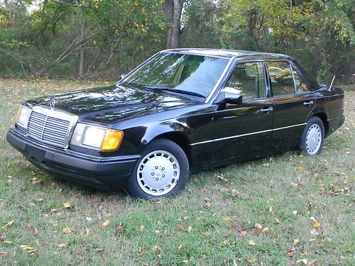 1993 mercedes 300d - diesel - 4 dr sedan