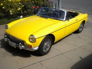 1967 MGB Convertible with Overdrive, image 3