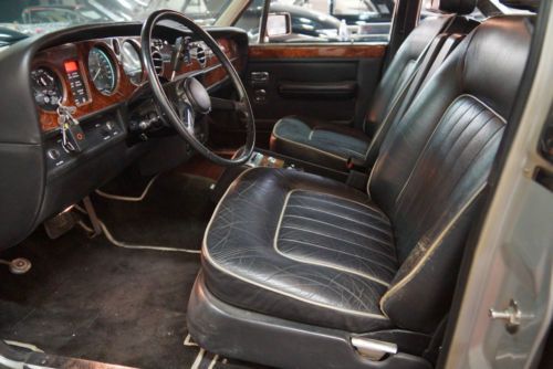 1986 Rolls Royce Silver Spur 30K ORIGINAL MILES!, image 18